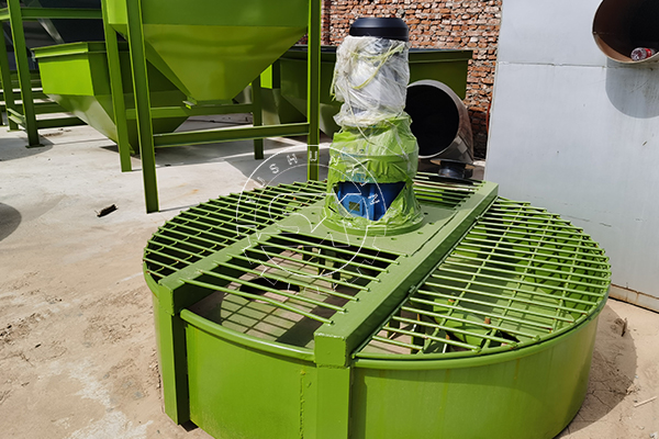 large scale compost disc mixer